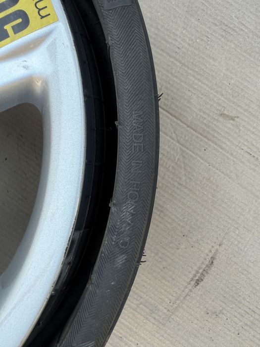 Сгъваема патерица Audi Q3 VW Tiguan 205/70 R16 5x112