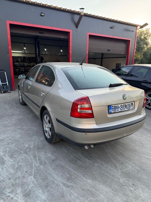 SKODA Octavia 2005 — imagine 3
