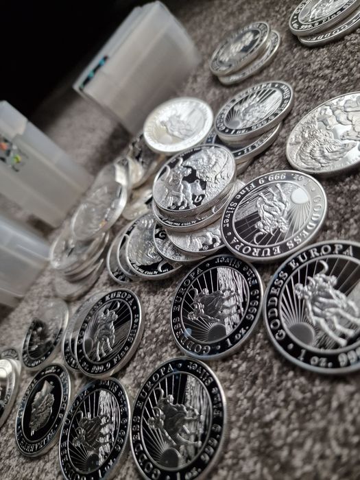 Lingou,monede de argint 999.9