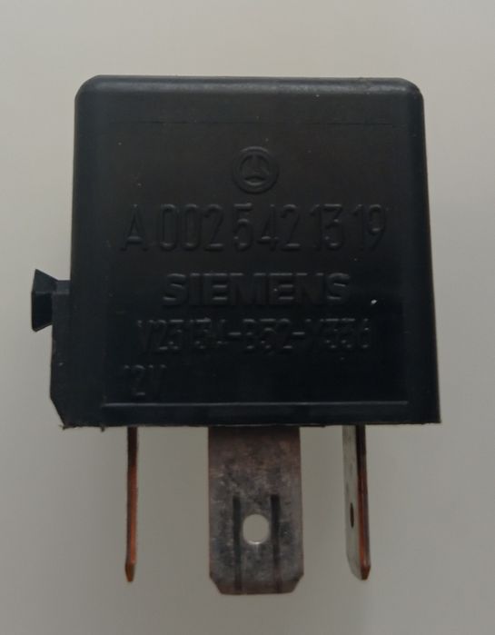 Реле на Мерседес