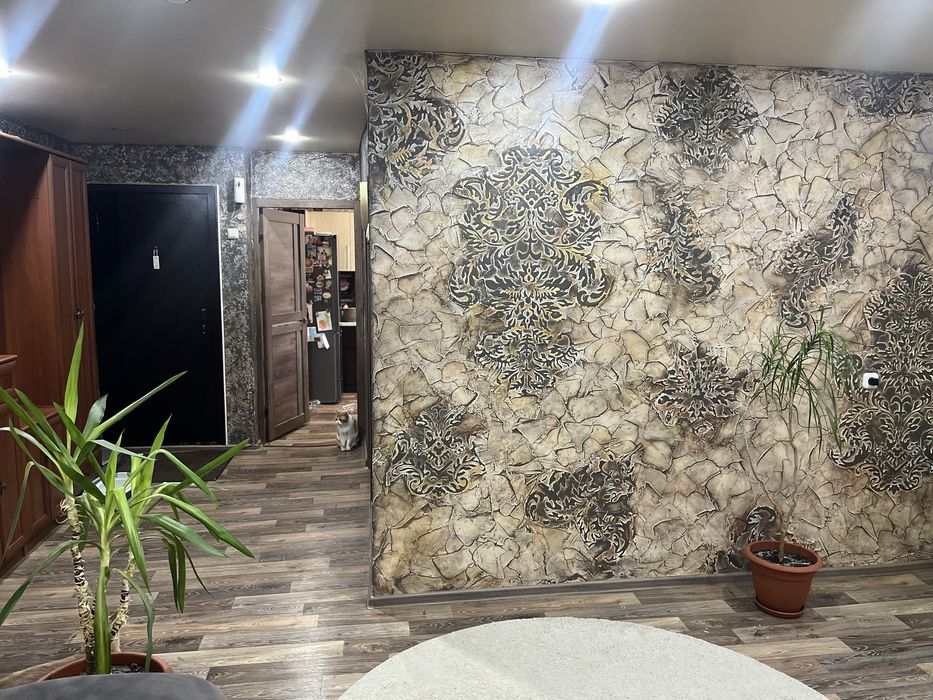 Продам 4х комнатную квартиру