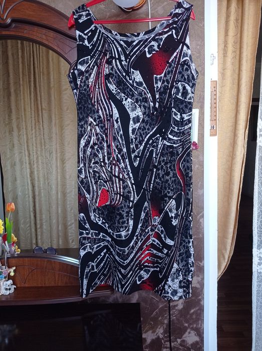 Продам красивые платья