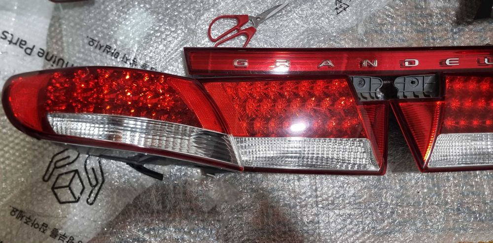 Hyundai Azera Grandeur  в сборе, стоп Фара Азера