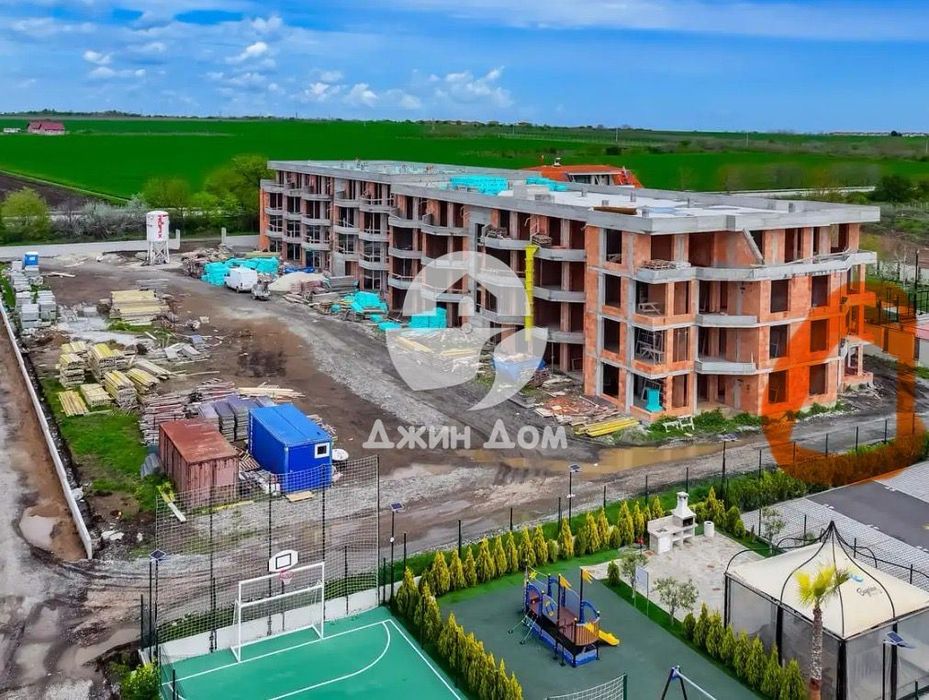 Продава се Тристаен апартамент в Бургас, Сарафово - 247 кв.м за 891 €/кв.м - Снимка #3