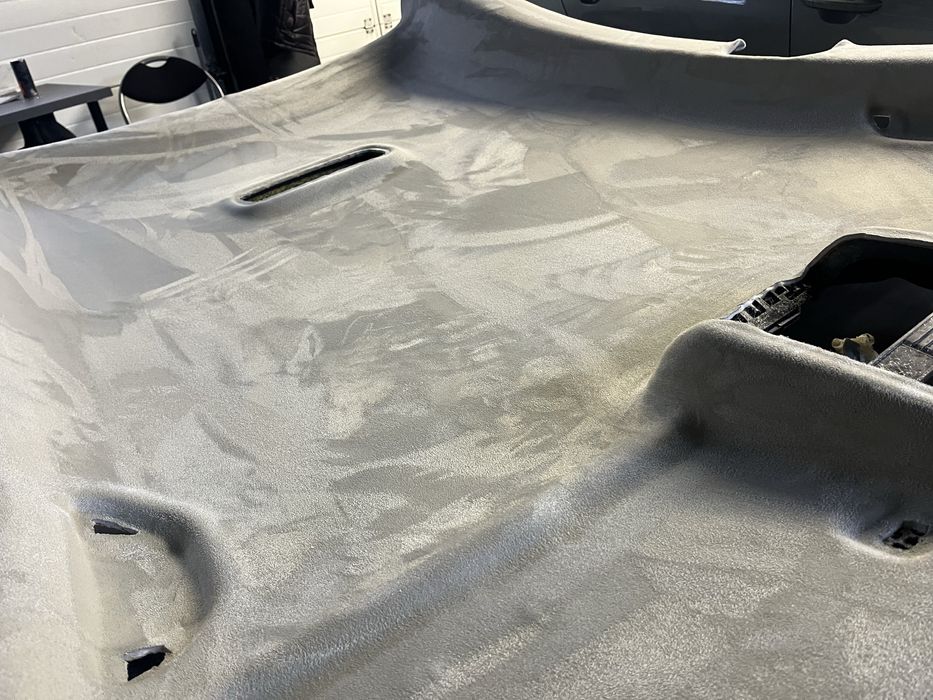 Retapitare plafon auto / montaj sisteme audio