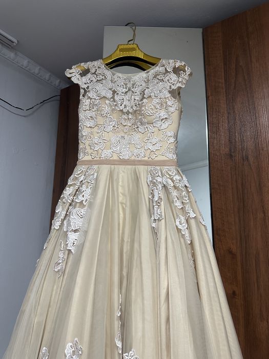 Платье на кыз узату.