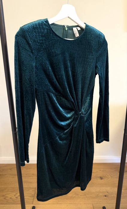 &Other stories рокля в кадифе