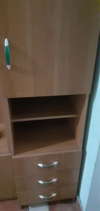 Срочно продам пенал. Дерево натуральное