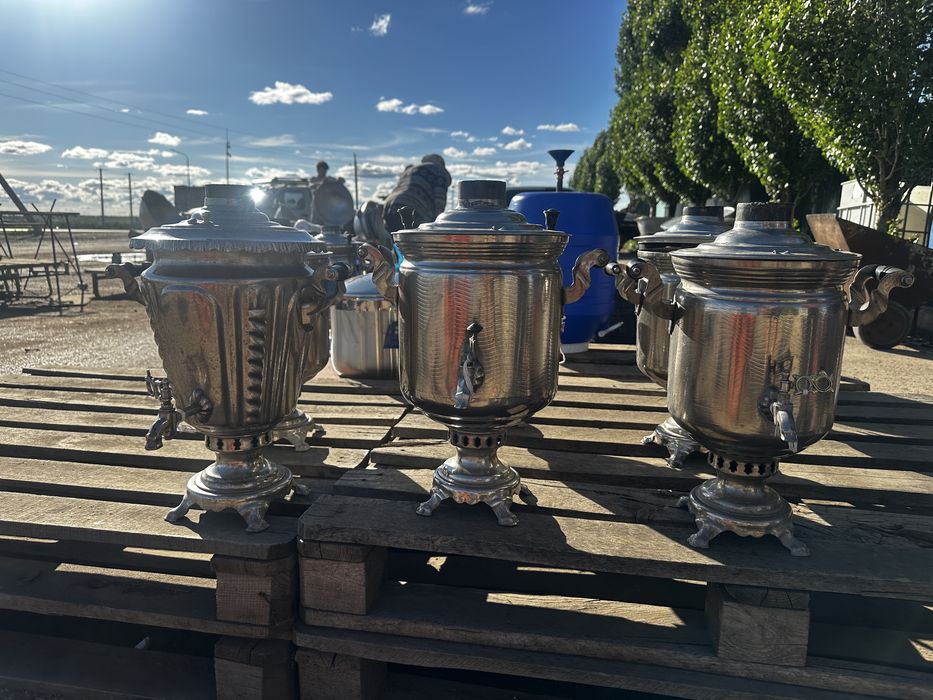 Продам самовары 5л ,7 л
