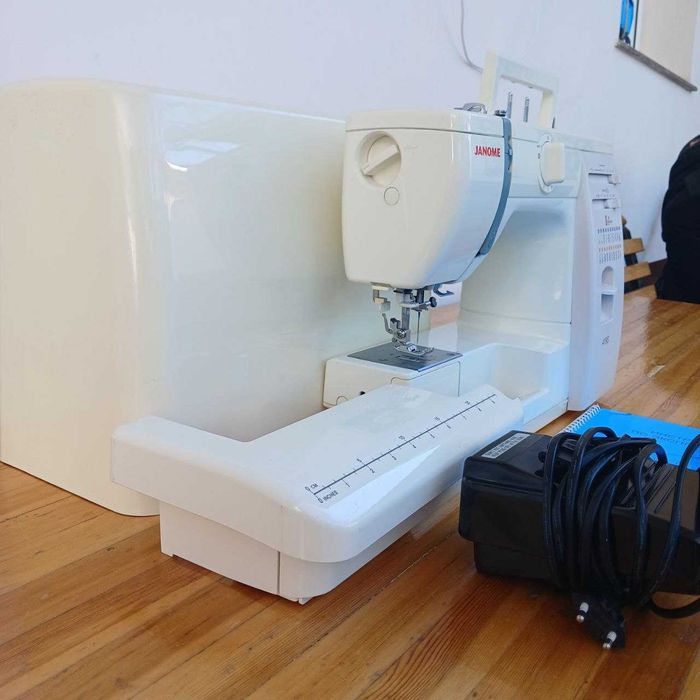 Janome 419S(Япония). Год гарантии/Металл/Комплект.