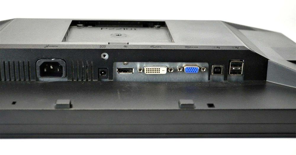 Монитор DELL Professional P2210 22"