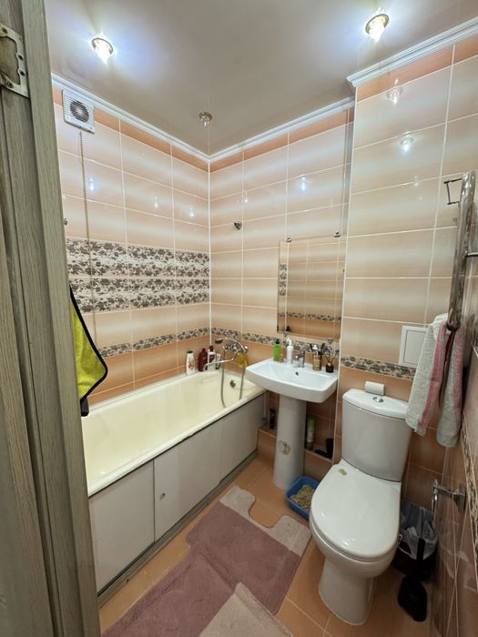 Продам 2 комн. квартиру район Северный