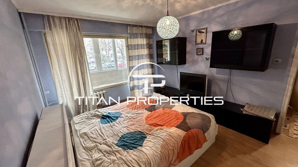 Дава се под наем Двустаен апартамент в Бургас, Славейков - 68 кв.м за 331.5 € - Снимка #1