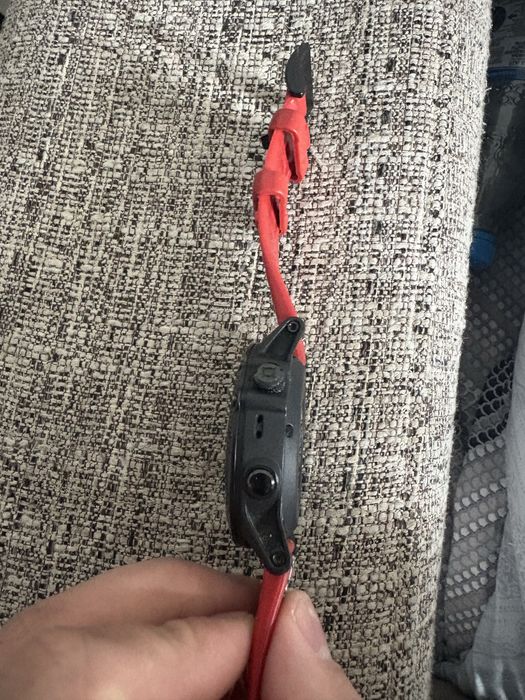 Продам часы Garmin