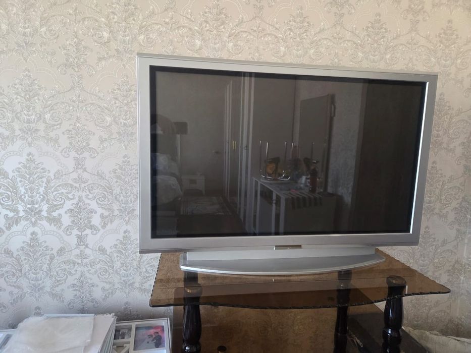 Продам телевизор