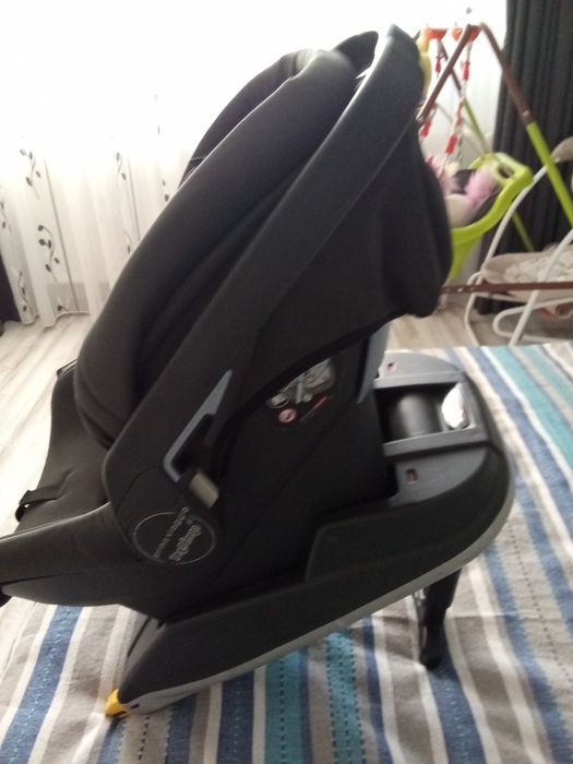 Vând scaun auto copii Peg-Perego.