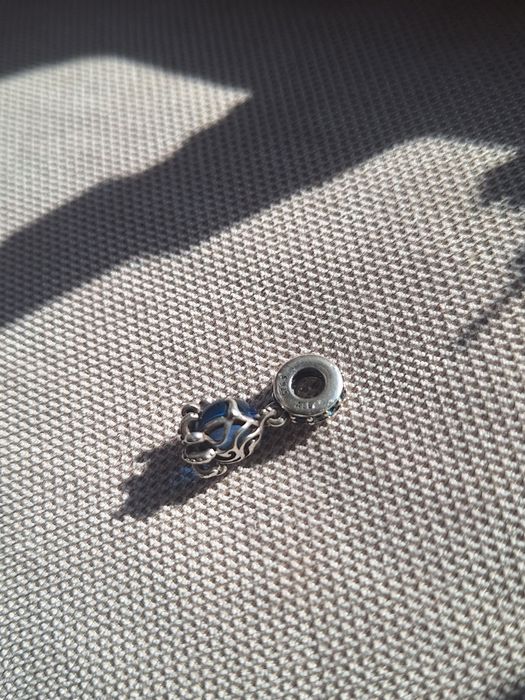 PANDORA charm октопод талисман