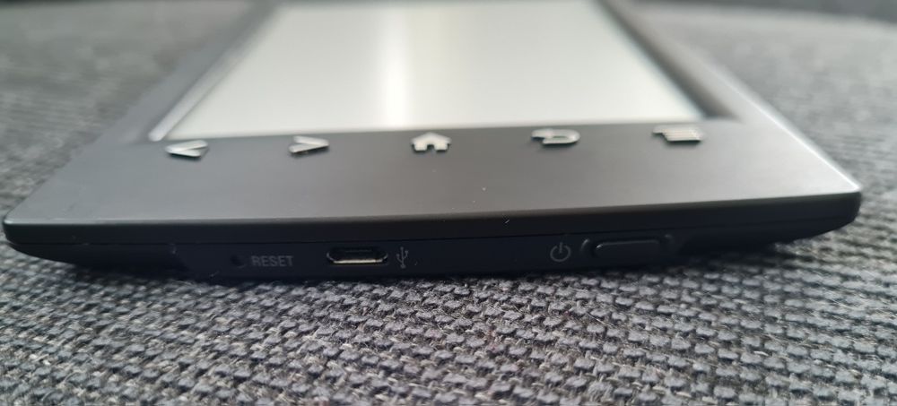 Електронен четец Sony PRS-T2