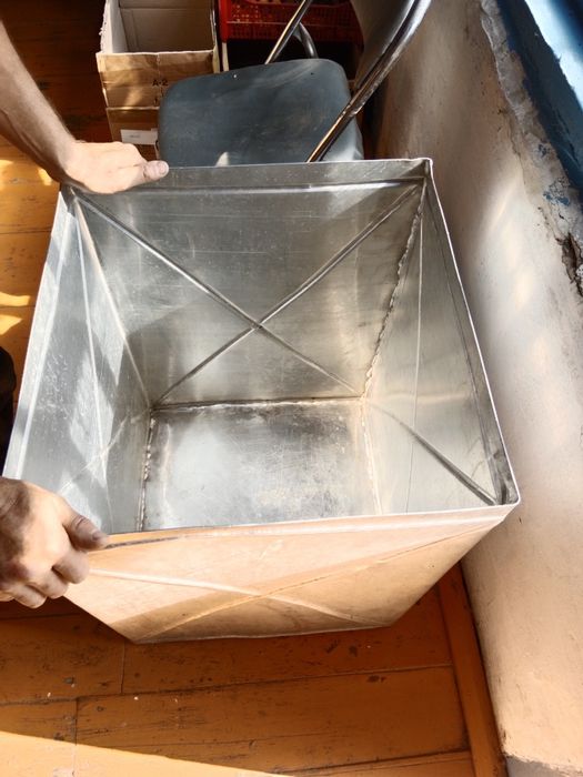 Бак алюминевый 70 на 50.