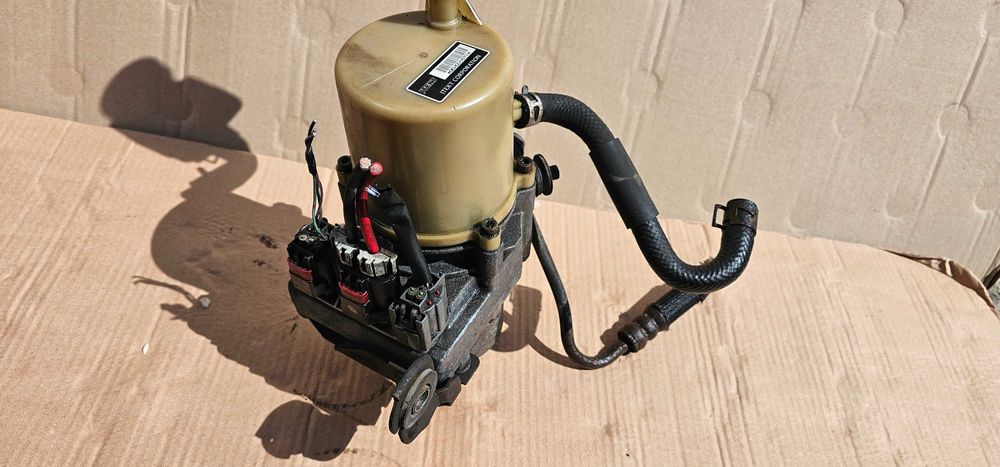 Pompa servodirectie electrica Mazda 3 BK 2004 2005 / 2006 / 2007 2008