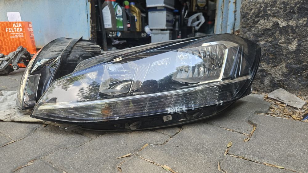 HELLA Ляв и Десен фар за  Фолксваген Голф 7/Volkswagen Golf 7