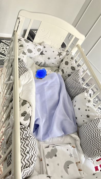 Детская кровать, манеж.