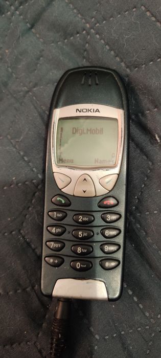 Nokia  ceva impecabil 6310i, 6210