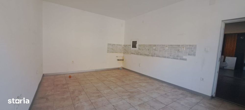 Spațiu comercial pretabil pentru diverse activități – str. Ana Ipătesc