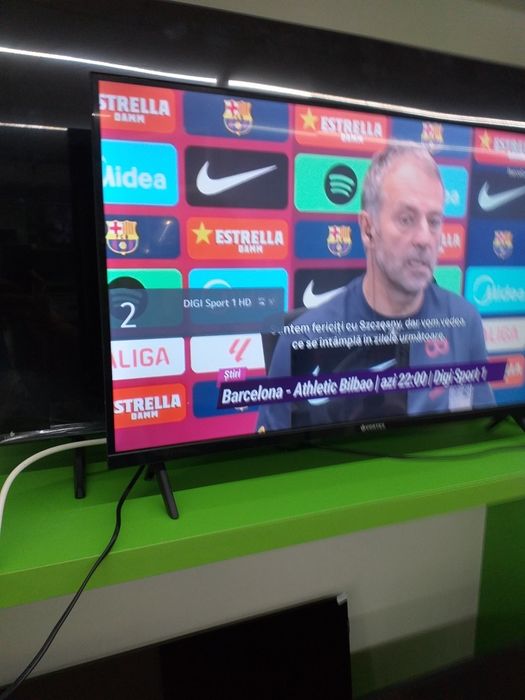 Vand  Smart TV Vortex