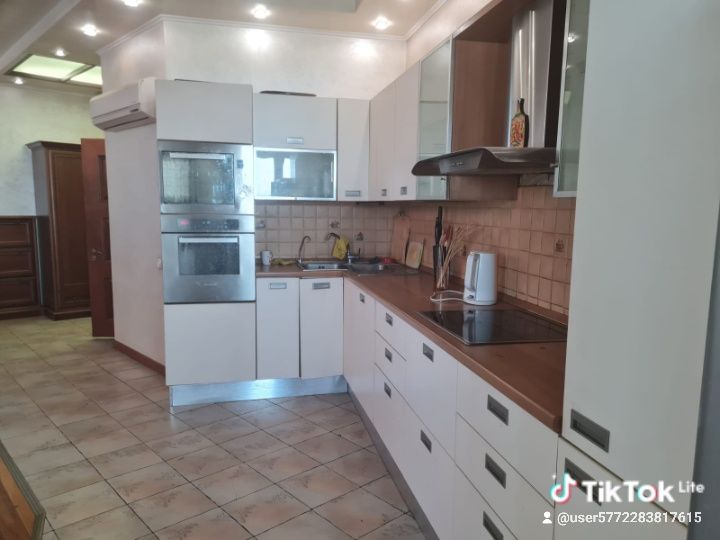 Сдается шикарная 4х комн квартира в Столичном центре