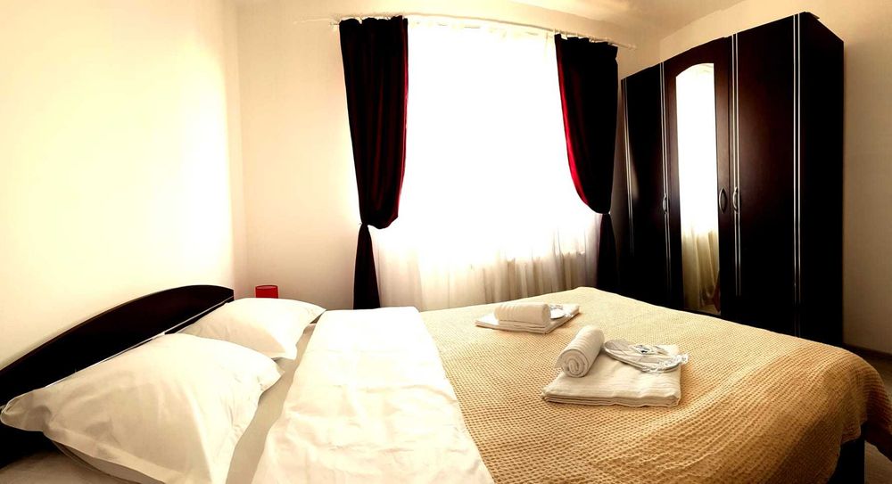 Inchiriere apartament locatie Cetate