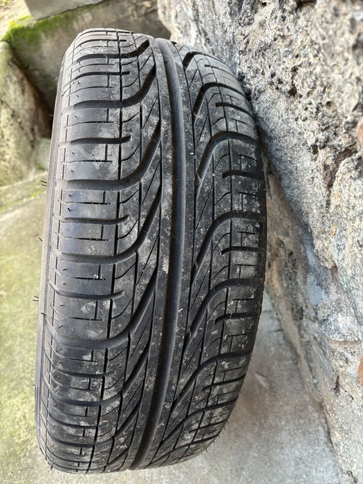 Джанта със чисто нова гума