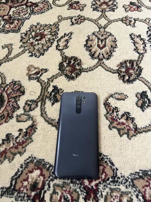 Redmi 9  телефон