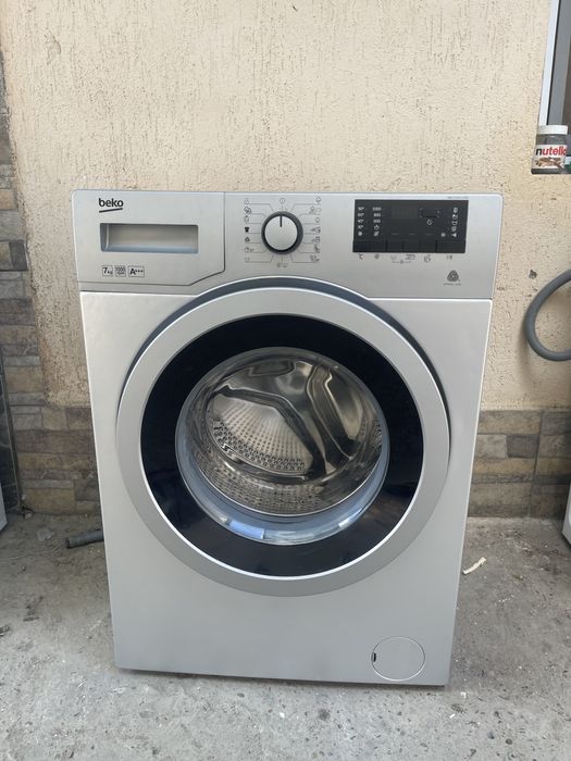 Vand masina de spalat Beko