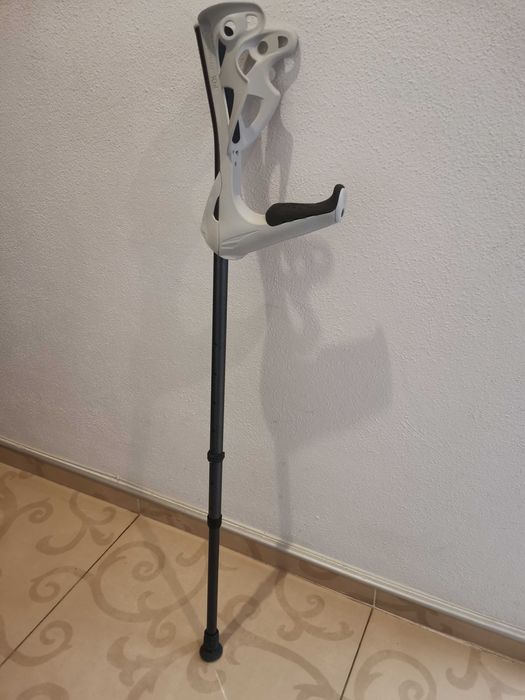 Патерица тип канадка