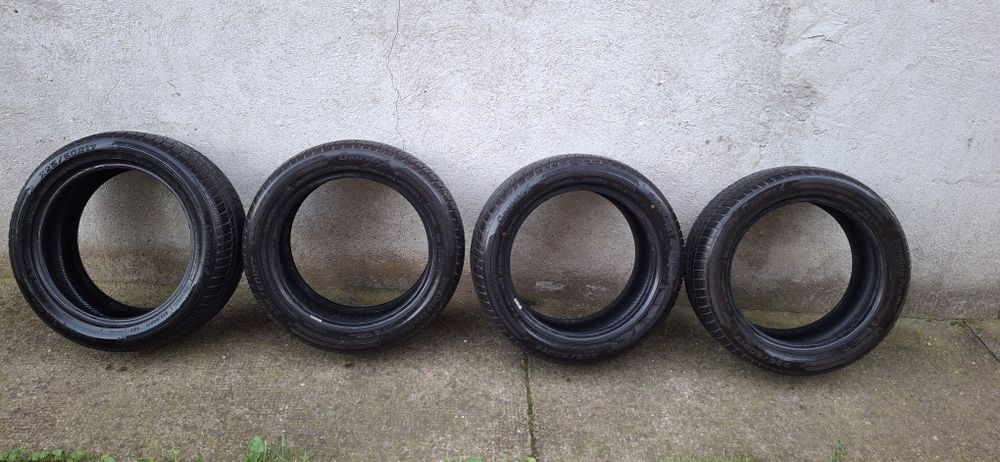 Anvelope de iarna 225 50 R17 98V