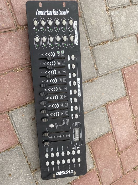 Пульт для освещения  DMX512