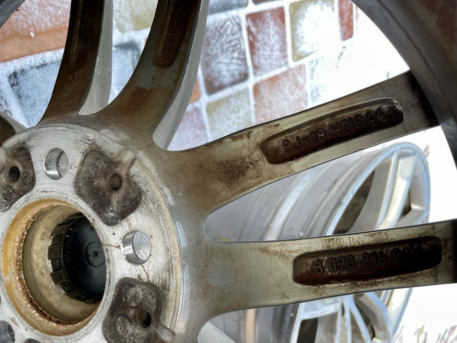 Диски разноширокие r 18 бмв