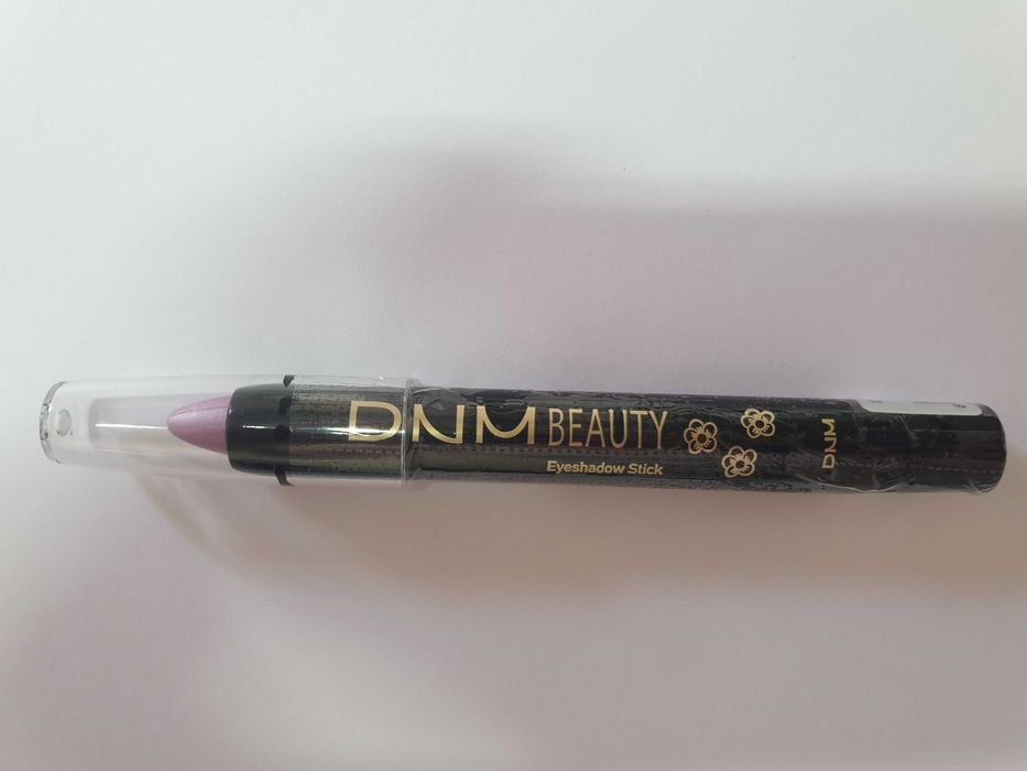 Водостойкий карандаш тени для век