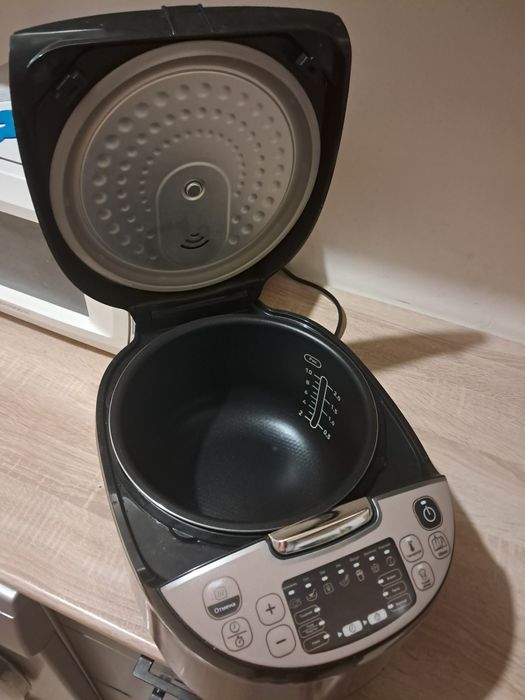 Мультиварка Tefal Essential Cook RK321A32