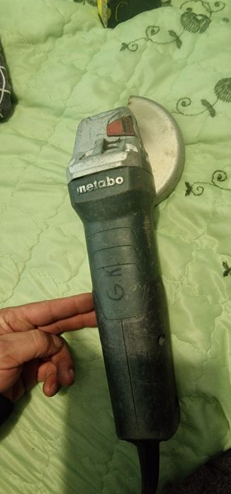 Малък ъглошлаиф Makita 110 волта