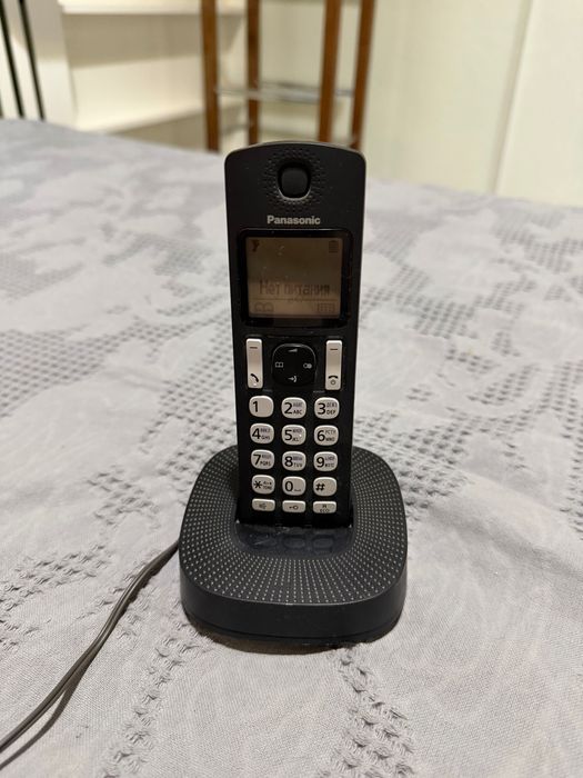 Panasonic KX-TGC310UC — беспроводной DECT-телефон