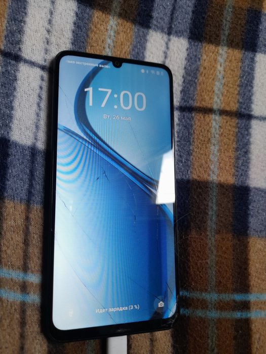 Телефон Realme note 60