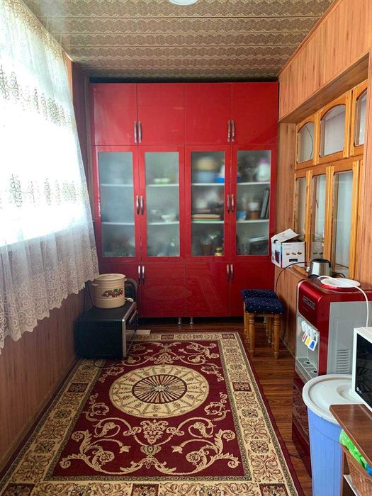 Срочно продам свою 4-х комнатную квартиру со всеми удобствами!