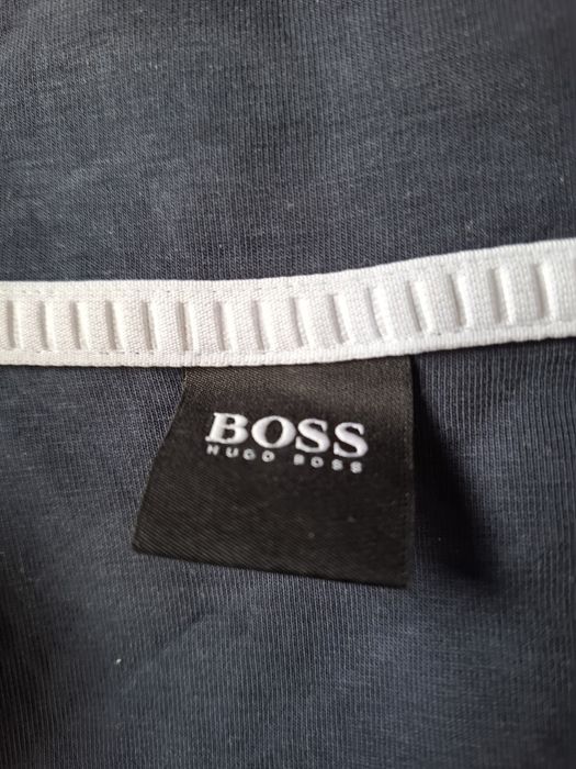 BOSS мъжко горнище XL размер.