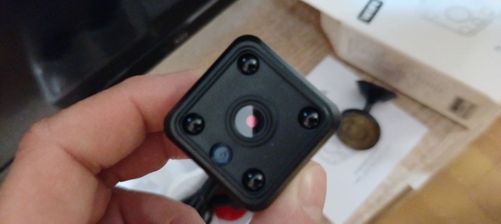 Camera de filmat cu Wi-Fi