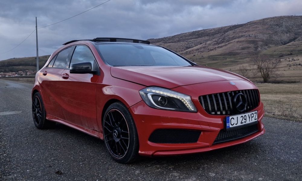 Mercedes-Benz A 160 AMG Line*Panoramic*AppleCarplay*