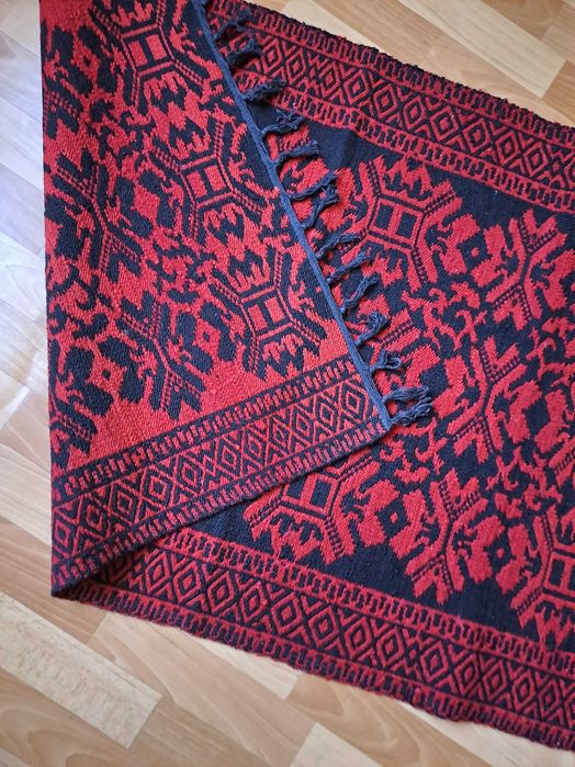 Пътека нова, тъкана