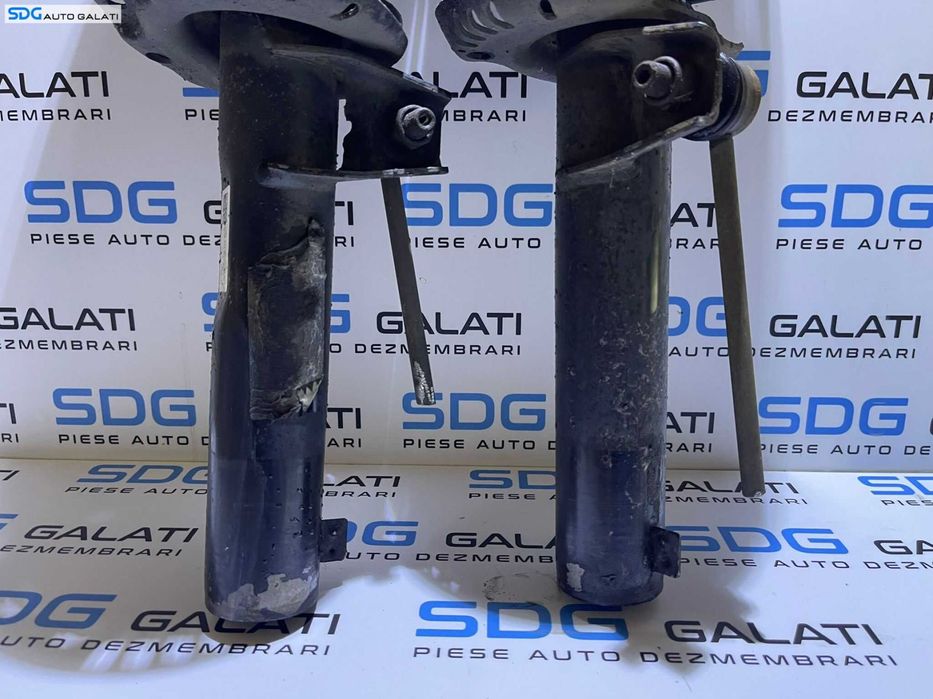 Set Telescoape Amortizoare Fata Stanga Dreapta Complete Cu Arcuri si Flanse Volkswagen Passat B7 2010 - 2015 Cod 3C0413031AT