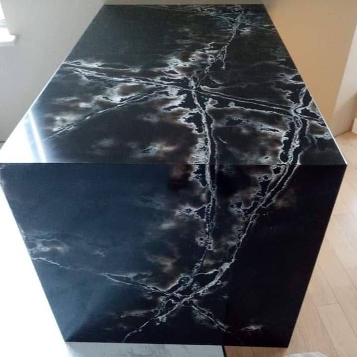 Столешница кварс и акрил